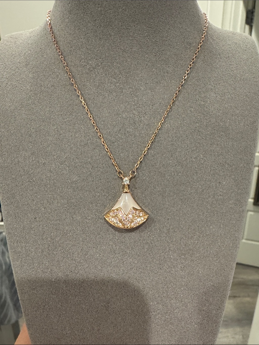Mother of Pearl Fan Pendant Necklace Light Pink CZ Champagne Gold Tone